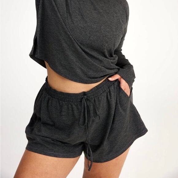 Girlfriend Collective Moon Gray Soft Jersey High Rise ReSet Swing Shorts - Picture 2 of 15